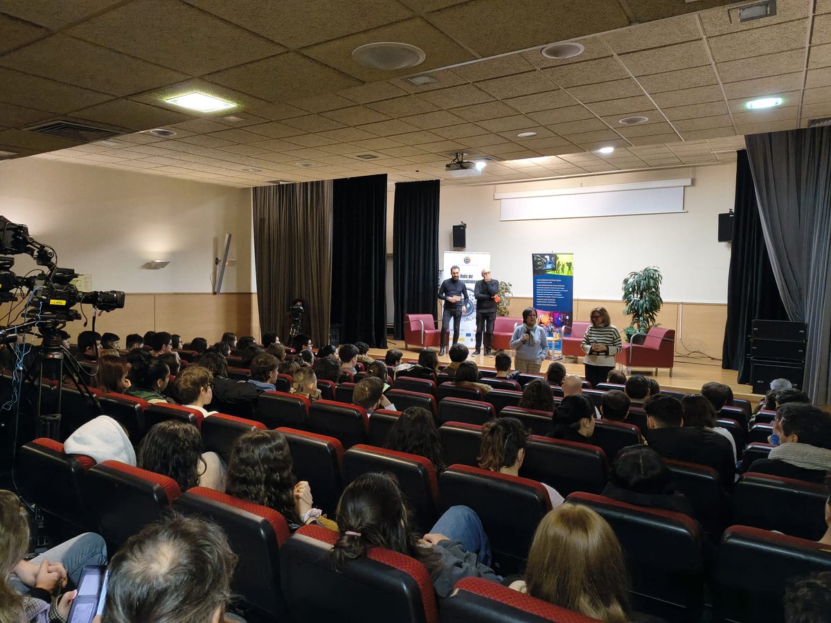 Valnalón tweet media