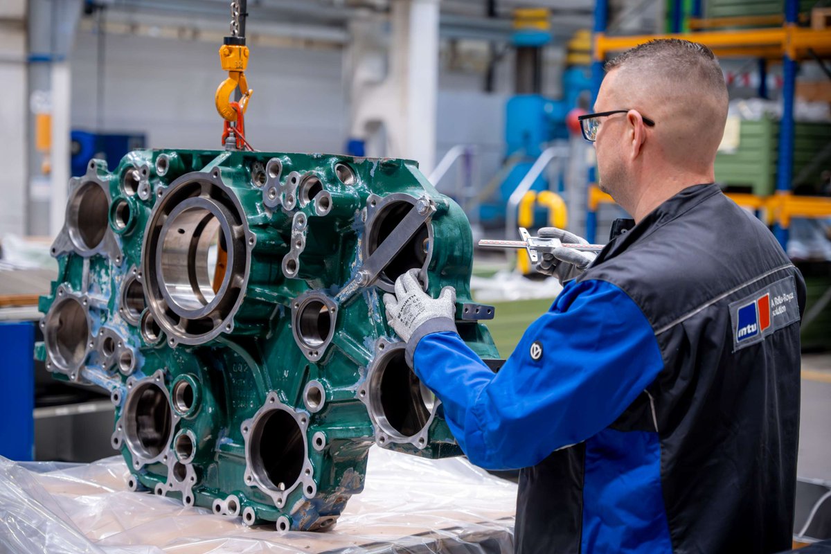 RollsRoyce's tweet photo. Our #mtuSolutions #Remanufacturing Centres give used engines a second life – reducing CO2 emissions by thousands of tonnes per year and enabling a more economical alternative without compromising on quality standards. Read more: https://t.co/bgNS59SSpX https://t.co/LXnWdQAR61