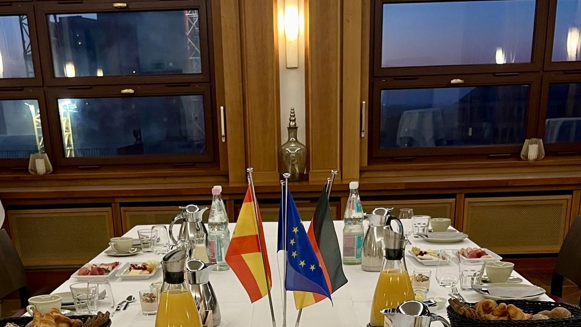 Christoph Wolfrum tweet media