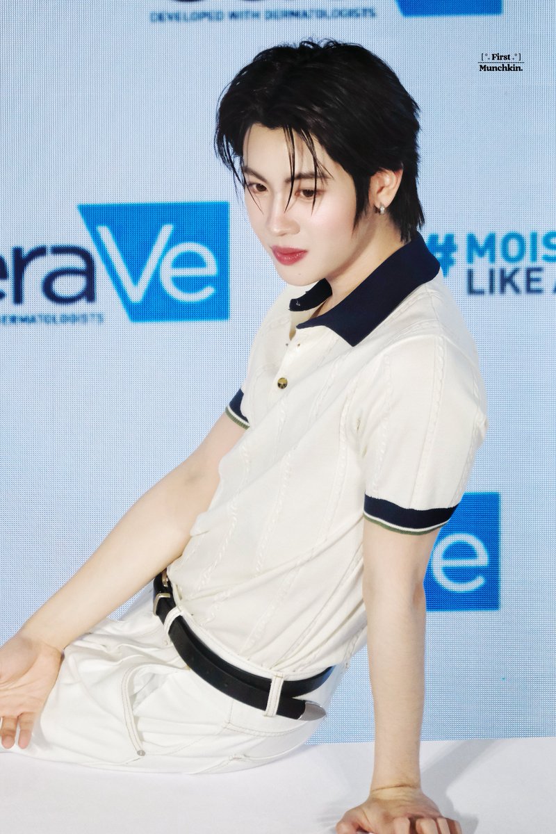 1stmunchk's tweet image. 📸 :  𝟮𝟮•𝟬𝟭•𝟮𝟲 | 𝐃𝘂𝘀𝗶𝘁 𝐂𝗲𝗻𝘁𝗿𝗮𝗹 𝐏𝗮𝗿𝗸
🐰: #Firstone

• ยอมแล้วทูนหัว พี่เละคัก 🫠😳

TLEFIRSTONE CERAVE LIKE A DERM 
☘︎ #CeraVexTleFirstOne
☘︎ #1stMunchkSnap