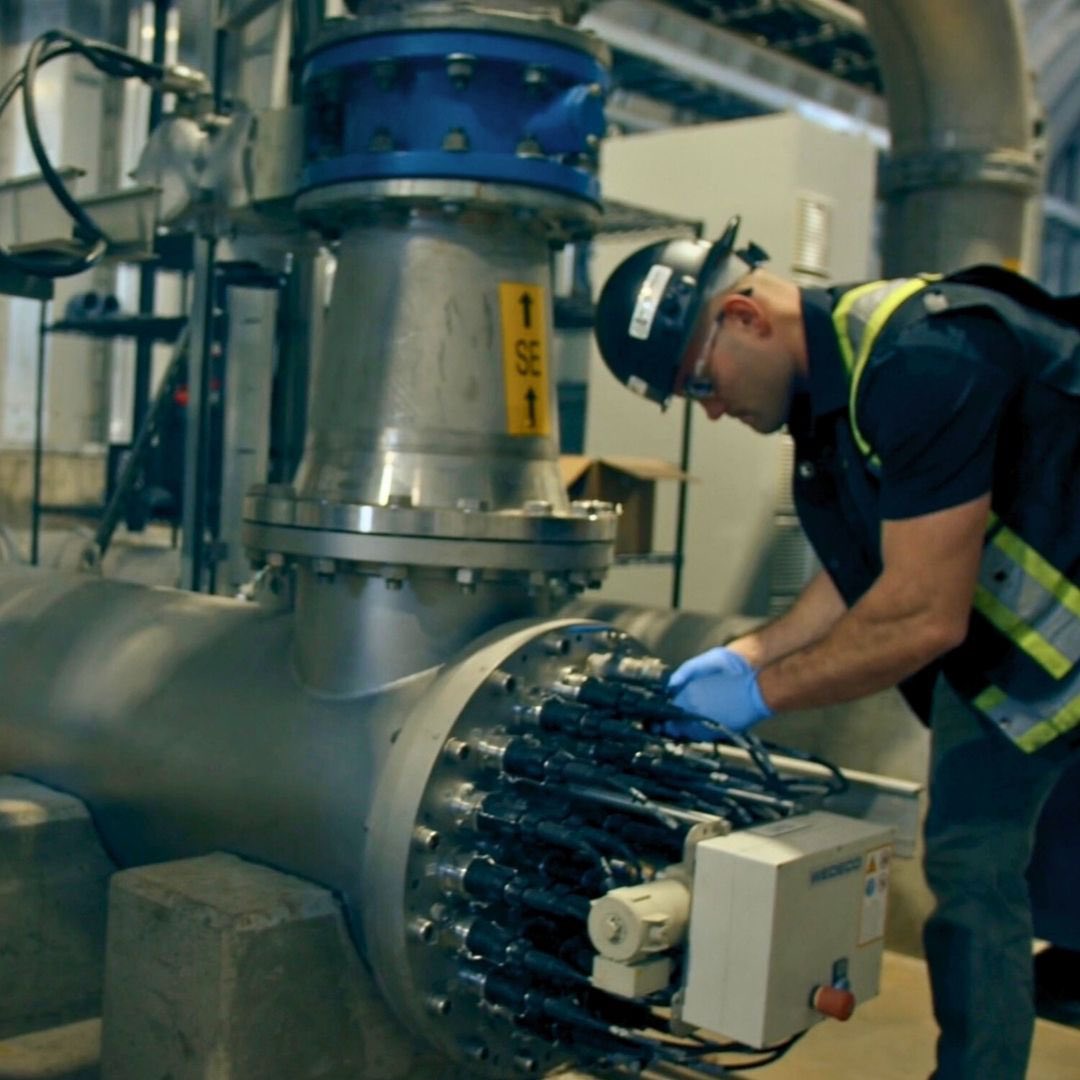 MillwrightsCan's tweet photo. Not everyone wants a desk.
 Some people want skills, responsibility, and work that actually matters.

A career as a UBC Millwright offers training, stability, and long-term opportunity in the skilled trades.

Start here: https://t.co/12Yc5tPdda

#UBCMillwrights #UBCBuilt https://t.co/DKR3jL0Atl