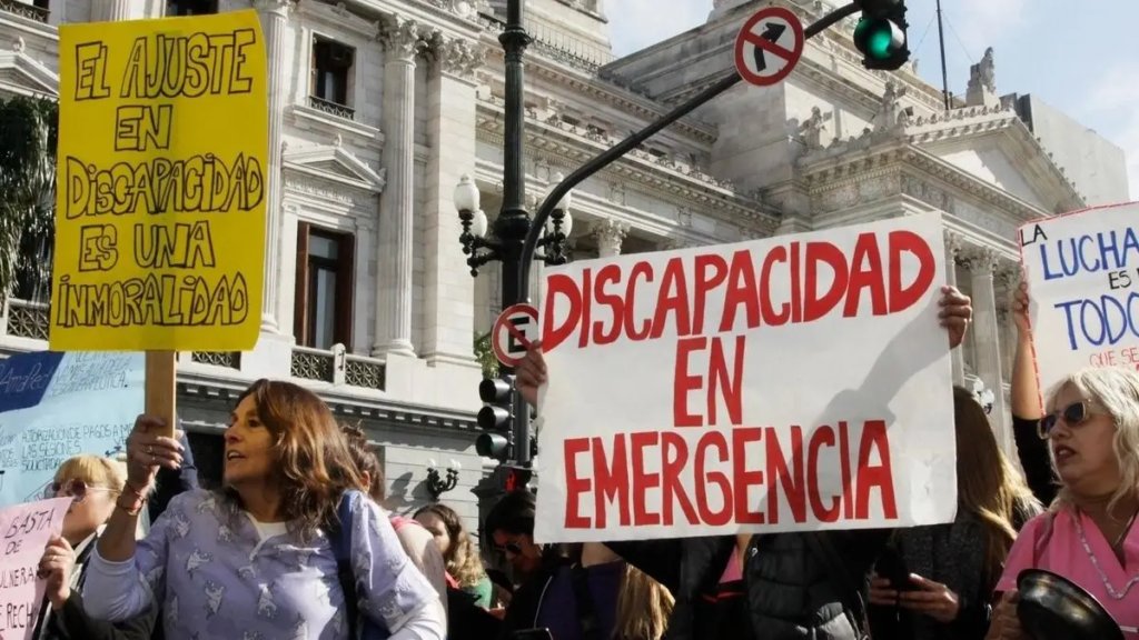 AgenciaComBA's tweet photo. ‼️ La Justicia intima al Gobierno para cumplir la Ley de Emergencia en Discapacidad

https://t.co/QW9vxXqzHF

#ComBA #LeydeEmergenciaenDiscapacidad #JuzgadoFederal #AdriánGonzálezCharvay #ValentinaBassi https://t.co/psTRKipHyT