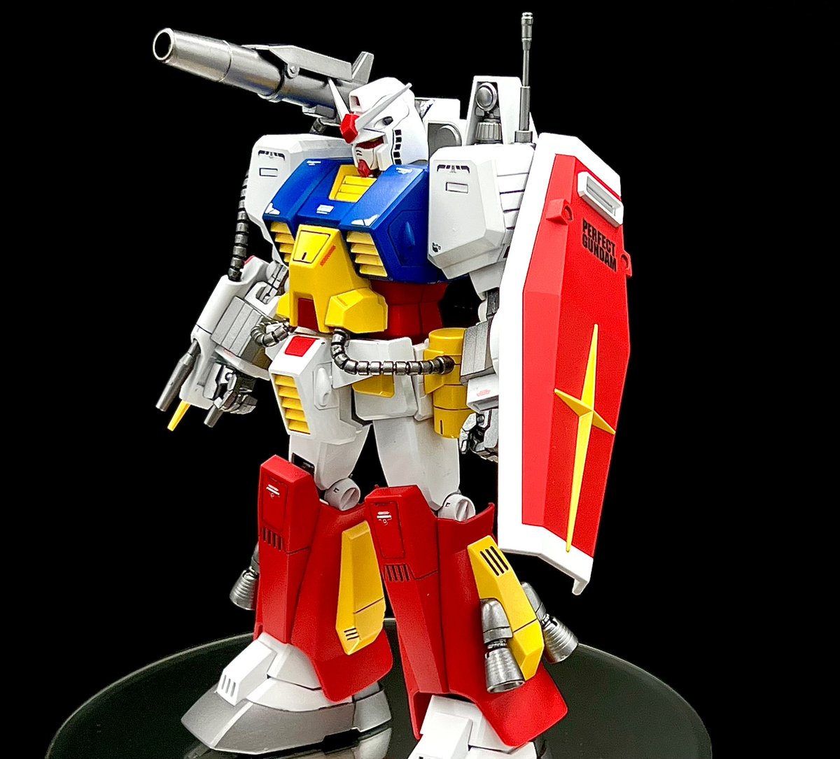 クンクン 塗装依頼ページ パーフェクトガンダム 他3キット 全塗装 完成