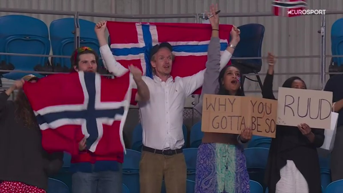 Stroppa_Del's tweet image. Why you gotta be so Ruud?