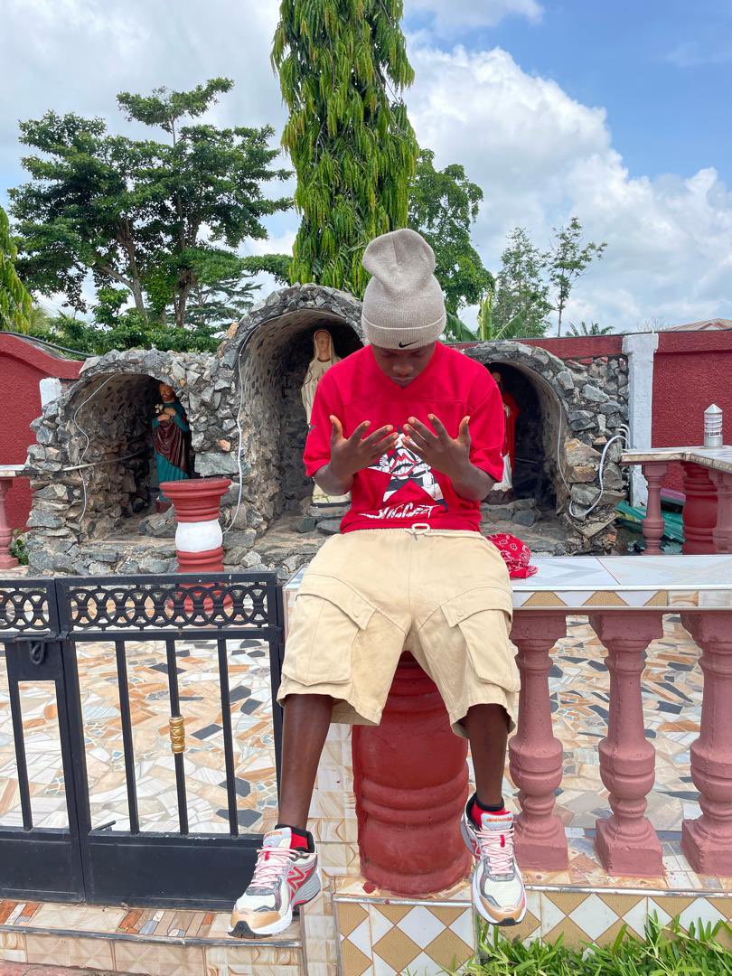 I ain't gonna lie... I'm the bad son, bad boyfriend, bad brother, bad friend but a great guy too, because nobody knows I have been at my lowest these past few months..