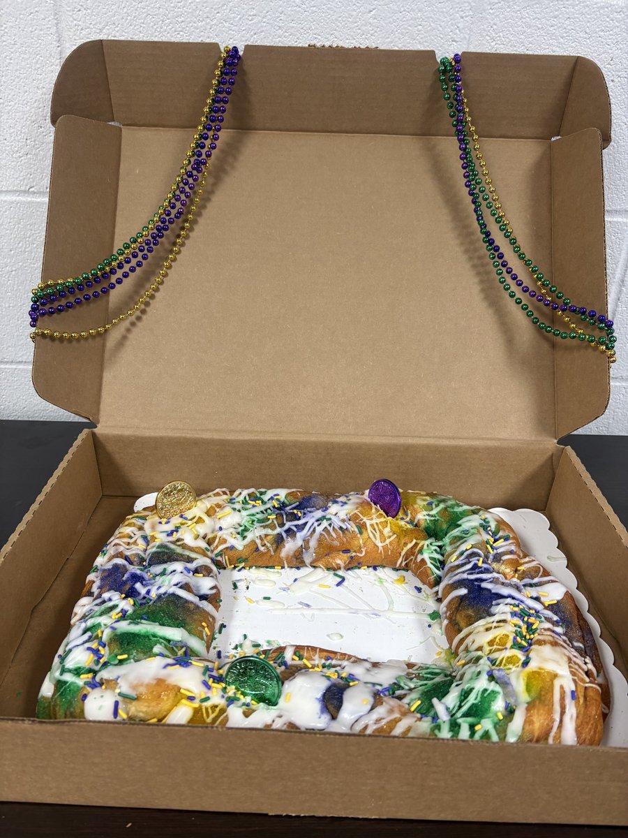 Brad Bustle tweet media