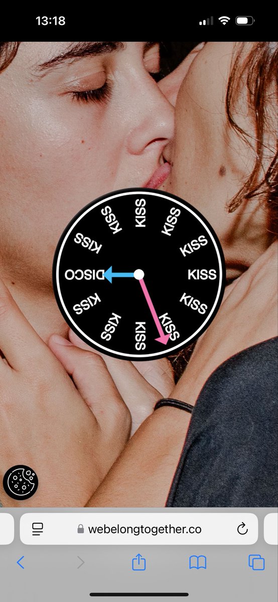 georgialhodges's tweet photo. @KisscoTour Clock set to land on Disco at 5pm again too https://t.co/259JhKdnyV