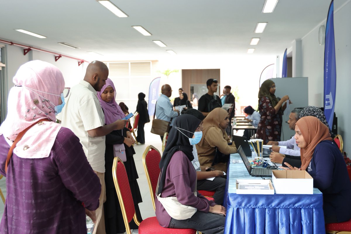 The Maldives National University tweet media