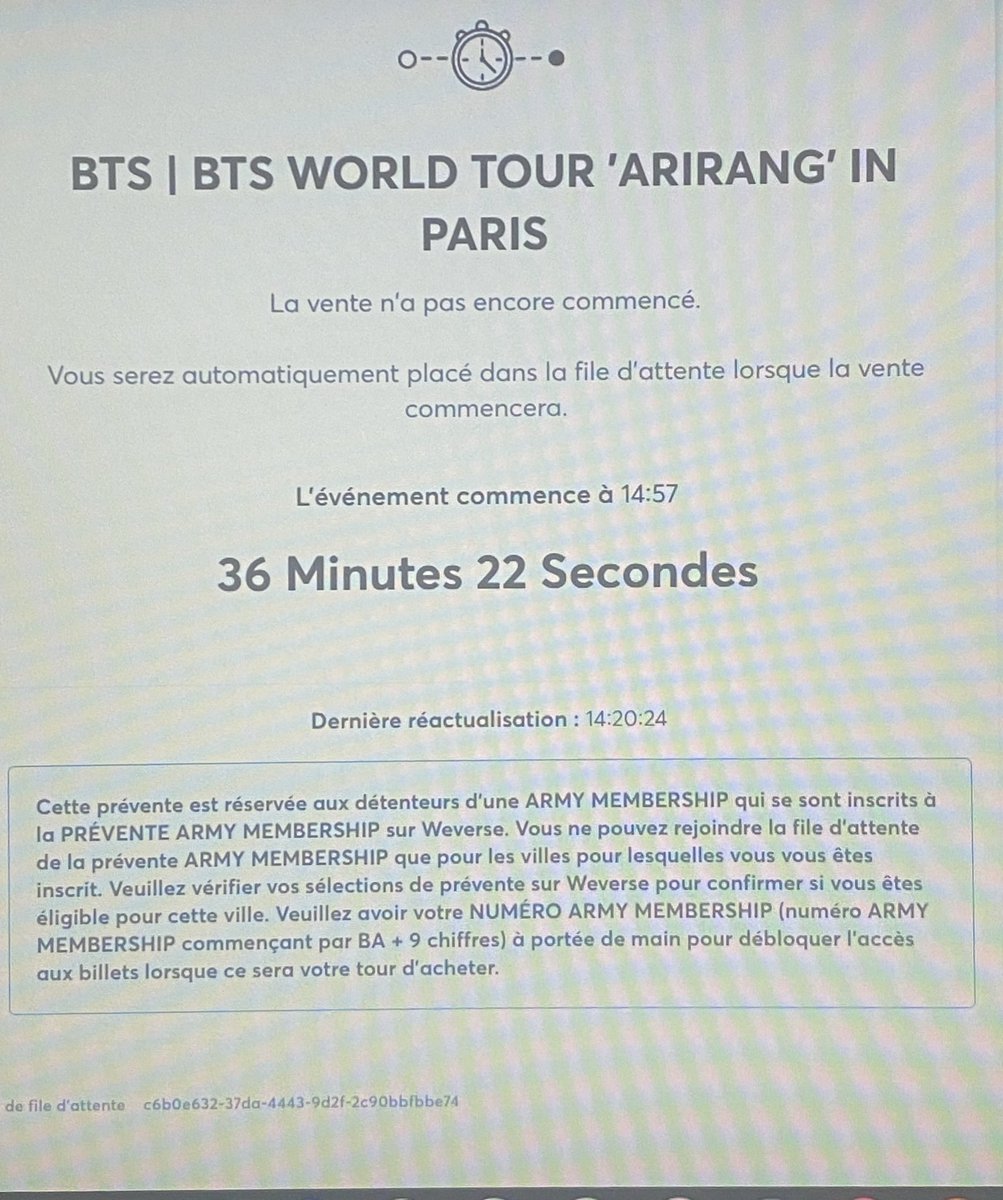 greenyvegetable's tweet photo. Ça me rassure de venir ici et de voir les gens qui attendent comme moi, je stresse tellement 
#btsinparis https://t.co/1BHZkOMhOM