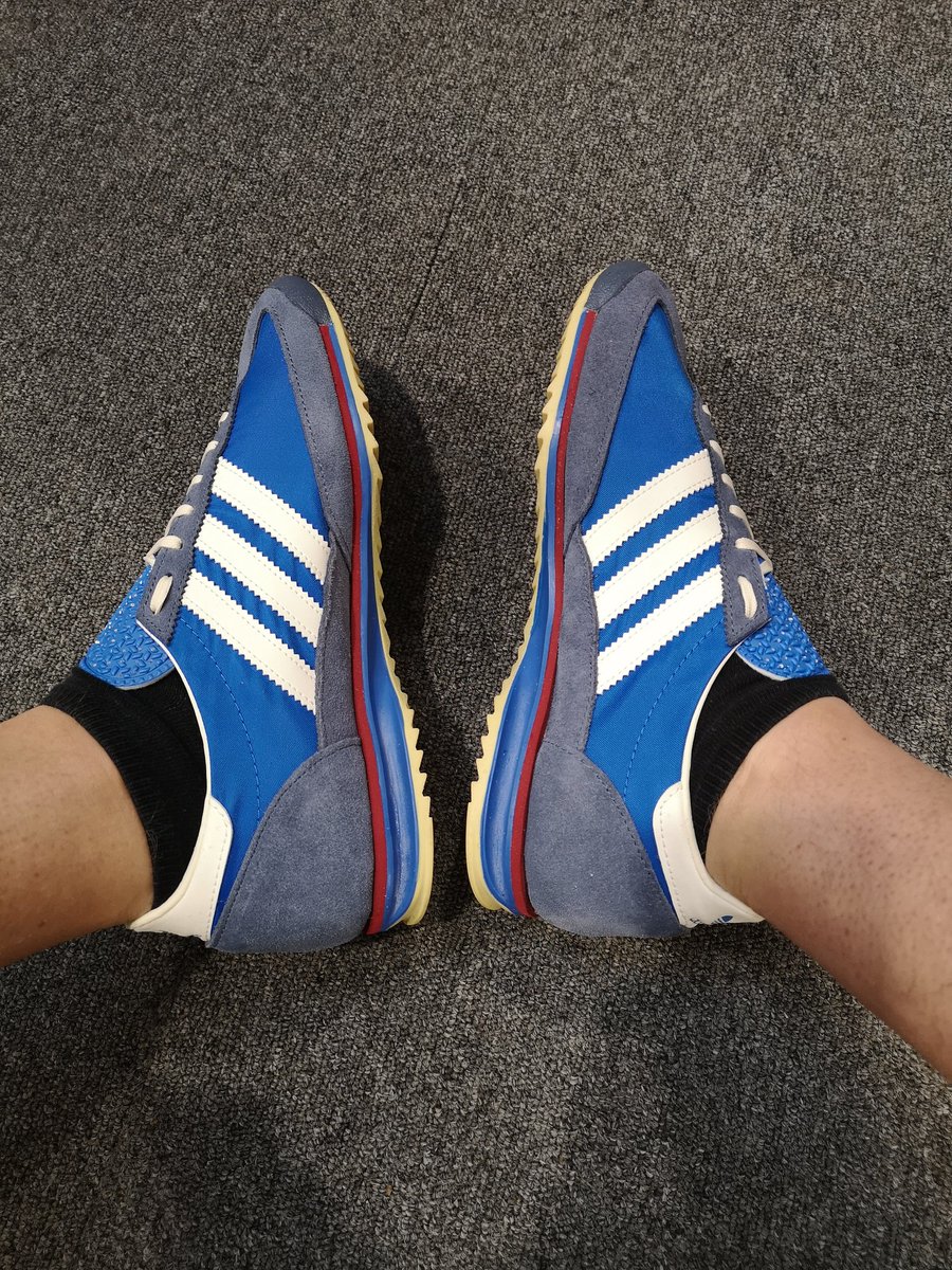 SeanWard86's tweet photo. Adidas SL72 OG on foot this morning for the Doctor's for my routine B12 Jab 💉💙🤍///🫡
#adidas #SL72 #adidasaddict #shareyourstripes #adidaslover #adicasual #threestripelife
@adiFamily_ @The_Dassler https://t.co/IbrotSkFMw