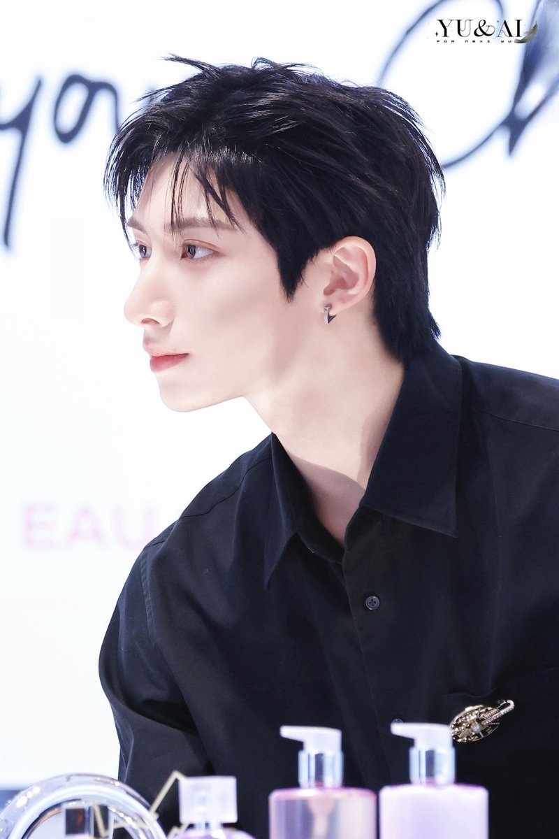 yuandai0427's tweet image. 260122 CHANEL チャンス オー スプランディド 特別イベント

HQ1

#NEXZ #YU 
#ユウ #유우 
#ネクスジ #넥스지