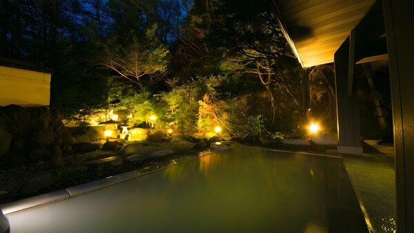 hiddenstaysjp's tweet photo. If you’re looking for a quiet, adult-only luxury onsen retreat in Hokkaido, this is it.

Hidden in Noboribetsu, BouRou NOGUCHI Noboribetsu offers just 40 spacious suites, each with a private open-air hot spring bath fed directly from the source.

Soak in milky-white sulfur waters, gaze out at the mountains, and enjoy absolute privacy.
No crowds. No noise. Just nature, design, and deep relaxation.
This is not just a hotel—it’s a once-in-a-lifetime onsen experience in Hokkaido.
