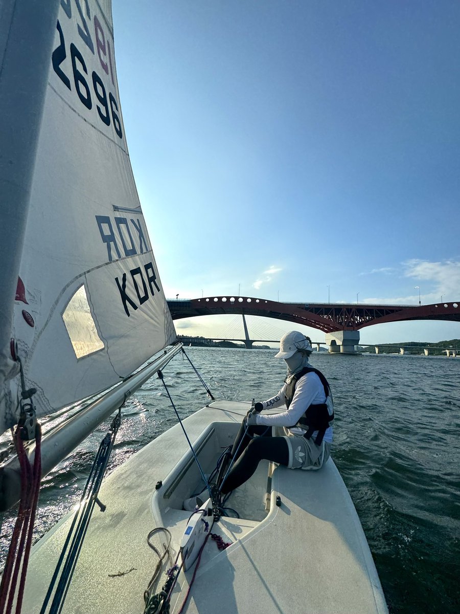 g1_worker's tweet photo. Love Sailing!💗⛵️ https://t.co/PVWupgq598