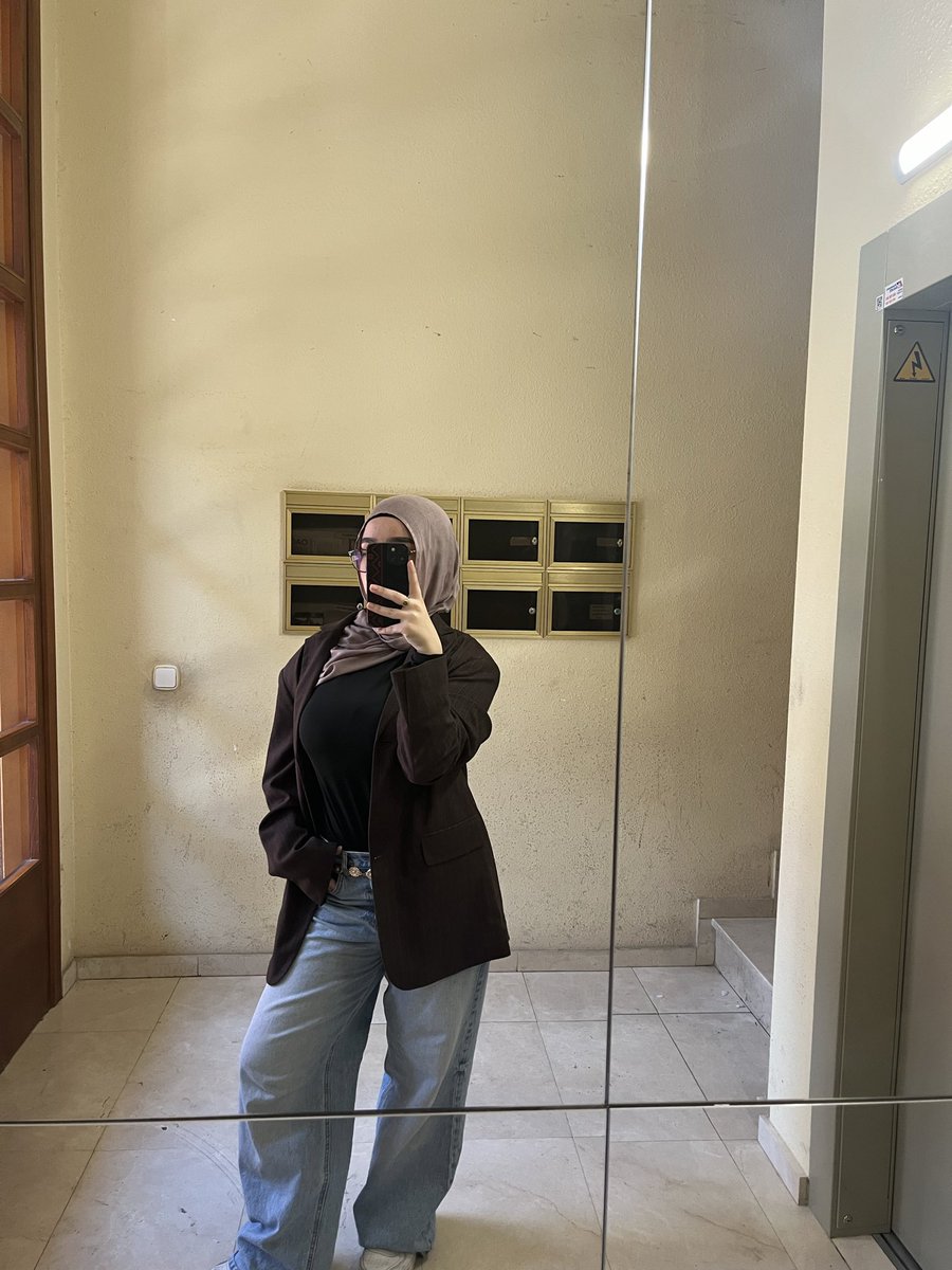 إيمان tweet media