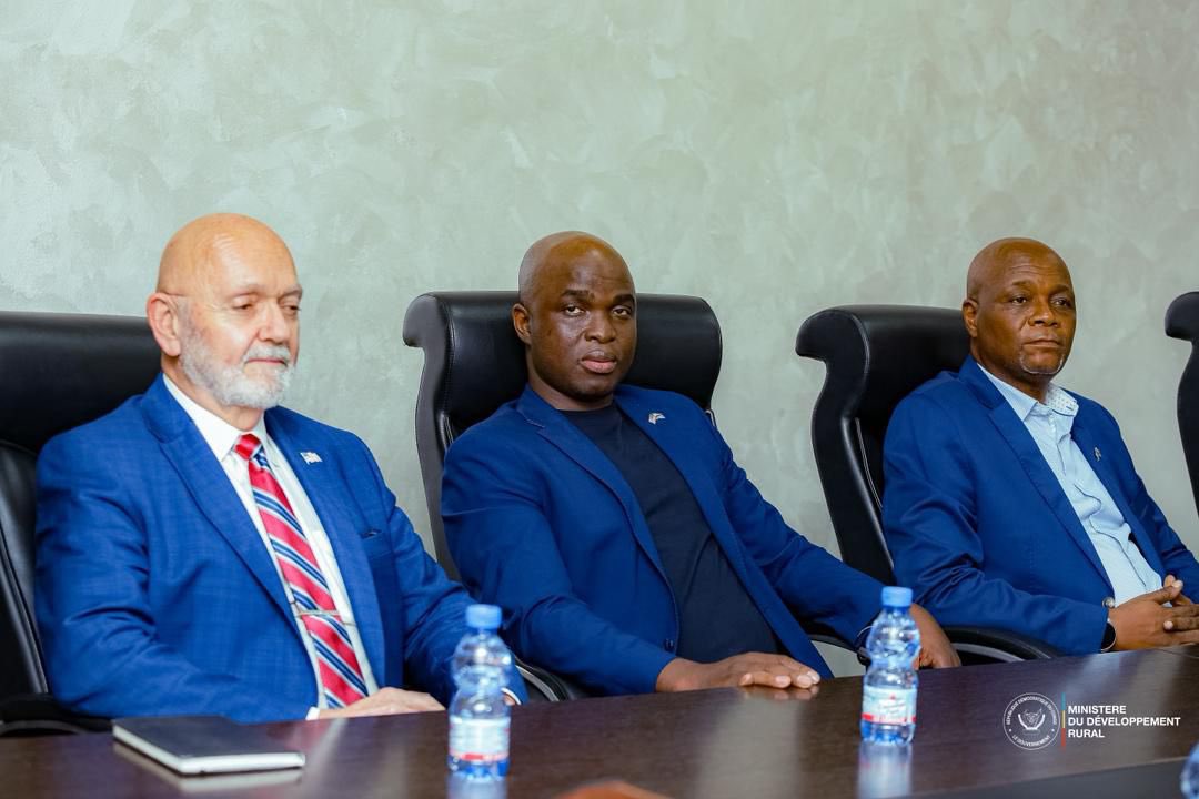 Grégoire Mutshail Mutomb tweet media