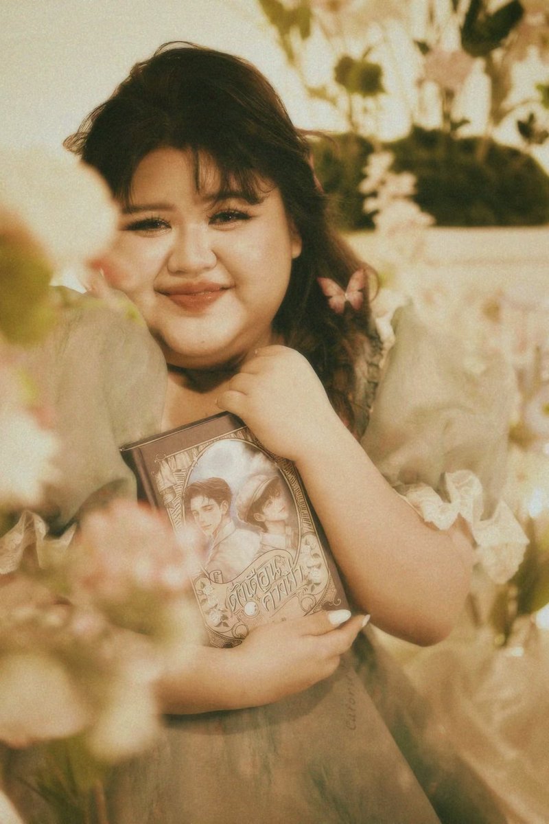 somsiri_srk's tweet image. ไปแชะภาพกะดั่งเดือนมา เริ้บสุด ๆ เลยล่ะ 🫶🏻💐 เรียกได้ว่าเป็นกอดที่ภูมิใจ🫂