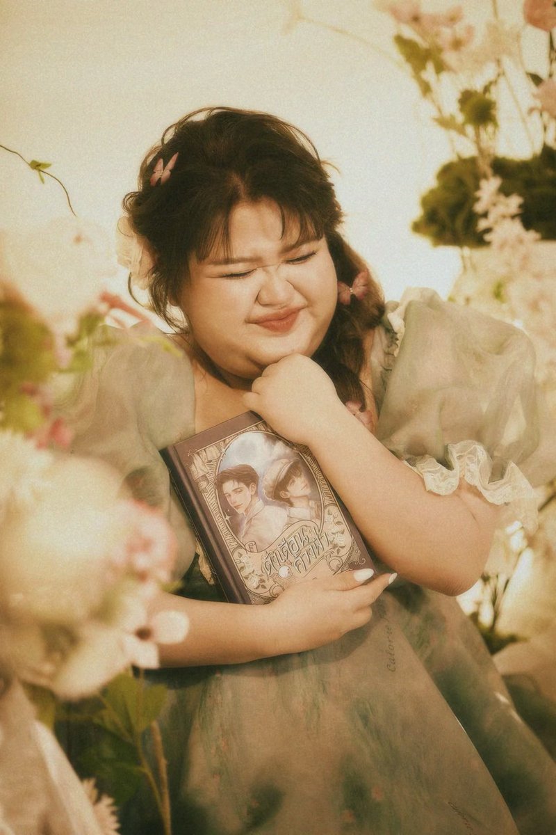 somsiri_srk's tweet image. ไปแชะภาพกะดั่งเดือนมา เริ้บสุด ๆ เลยล่ะ 🫶🏻💐 เรียกได้ว่าเป็นกอดที่ภูมิใจ🫂