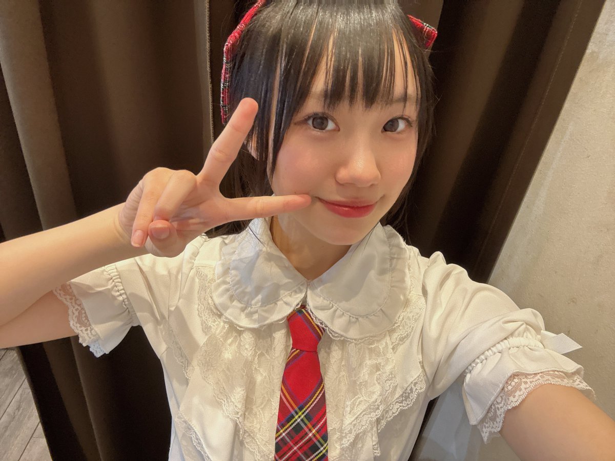 こんばんは！
忙しくて投稿あんまり出来てなくてごめんね🥲💦

ライブ情報見てくれたかな〜|•͈ ·̫ •͈ ᐡ)♡
なんと今週の土日2本ライブがあります！！

ゆわちゃんと練習ほんと頑張っているのでぜひ応援に来てくださいっ🥹💖
セトリ発表はギリギリになっちゃうかもだけど楽しみにしててね〜💓