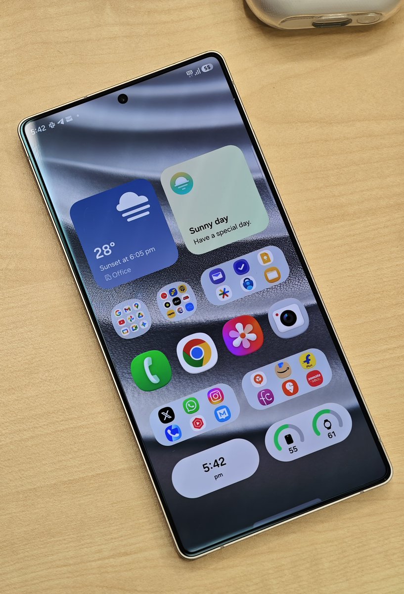 One UI 8.5 - Homescreen on my Galaxy S25 Ultra 😍

Share yours 😉