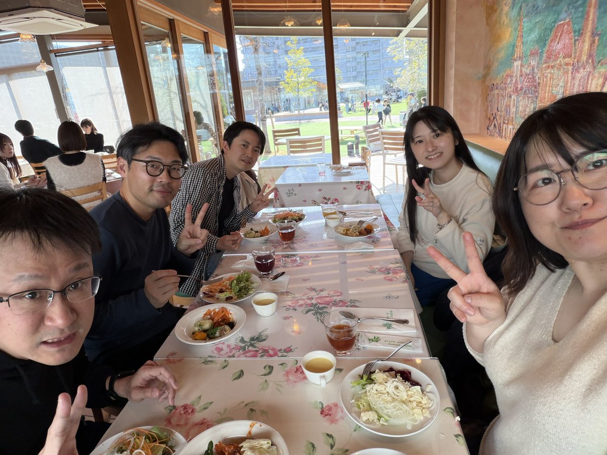 kanade_orche's tweet photo. 1月も残り10日足らずとなりましたが、新年初投稿です！
先週土曜日は奏オケの練習でした♪
朝からティンパニを運んだりでハードな1日でしたが、この日はポップス曲を中心に最終調整。あとは録音を聴いて各自練習を頑張ります✊
1/31はぜひなみきホールへお越しください🌟
今年もよろしくお願いします😊 https://t.co/o6tXIy1gUV