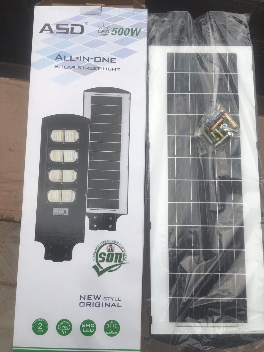 FutureDwizard's tweet image. 500w street light 💡 available as seen