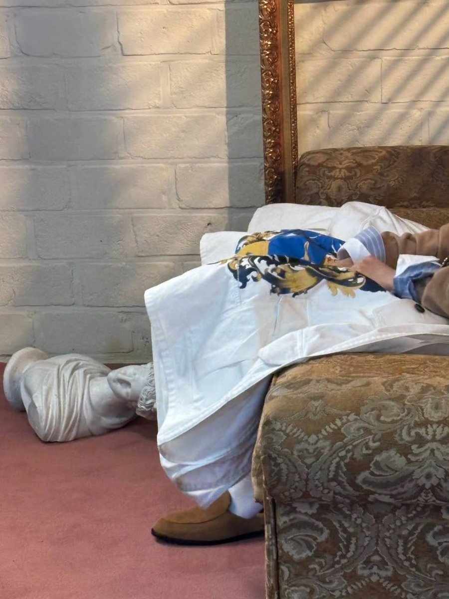 모든 순간이 설레임이야

JIMIN JIMIN 
#지민이랑_끝까지가기
#WithJiminTillTheEnd
#지민아사랑해_여전히_앞으로도
#JIMIN #지민 #ParkJimin