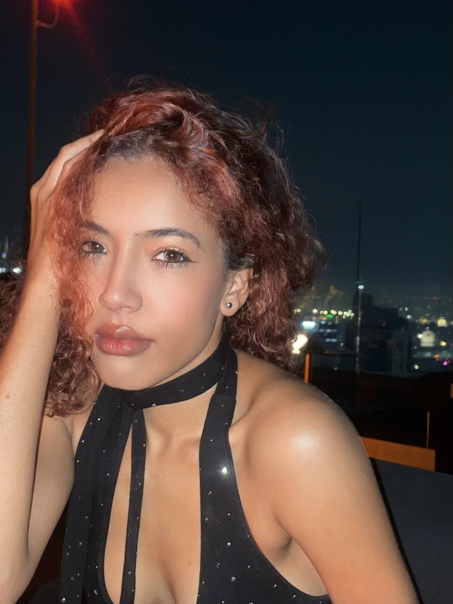 itsmiquellaaa's tweet image. แมวดำตามหาเจ้าของ 🐈‍⬛