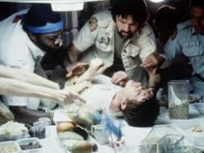 MaskedHorror123's tweet image. John Hurt didn’t just act in horror — he became it. 🔪👁️

From the terror of Alien to the darkness of Hammer Horror, his presence still haunts screens.

Happy Birthday to a true horror icon.

#JohnHurt #HorrorIcon #HorrorHistory #Alien #ClassicHorror