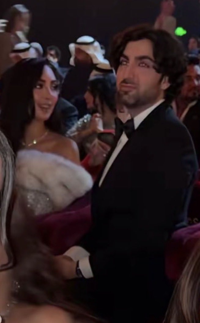 threads99's tweet image. 