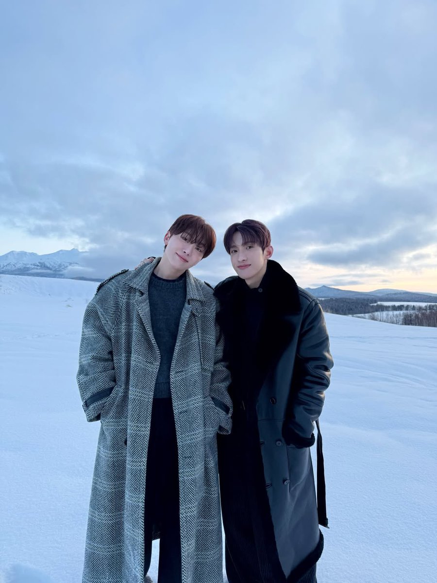 kwansources's tweet image. SK 🩵 DK