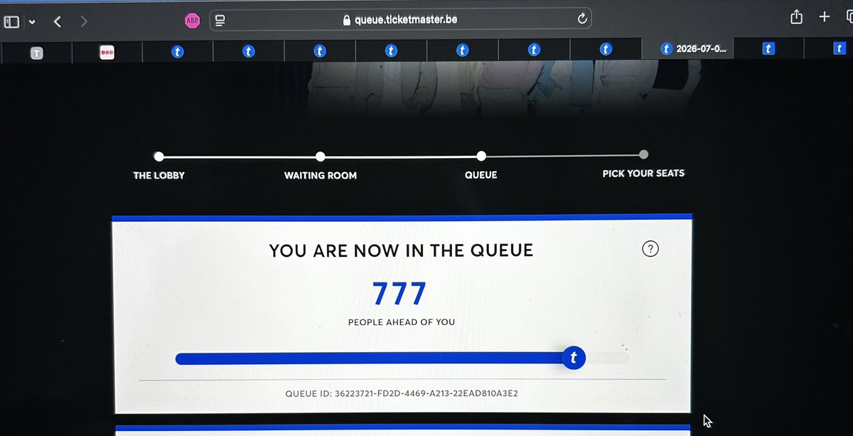 yngswrld's tweet image. SAW THIS AND IMMEDIATELY KNEW IT WAS A SIGN THE BANGTAN ANGELS GOT ME AHSJSNDN