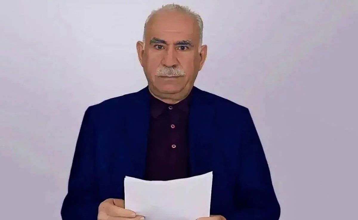 Diyarbakır Valiliği, DEM Parti'nin pazar günü yapacağı "Öcalan'a Özgürlük" mitingine yasak getirdi.

Şehirdeki gösteri ve yürüyüşler 4 gün boyunca yasaklandı.