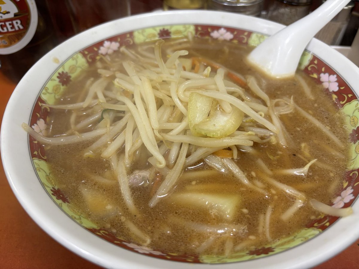 qusumi's tweet image. 寒かったからまた味噌ラーメン食べちゃったよぉ。あったまったよぉ。