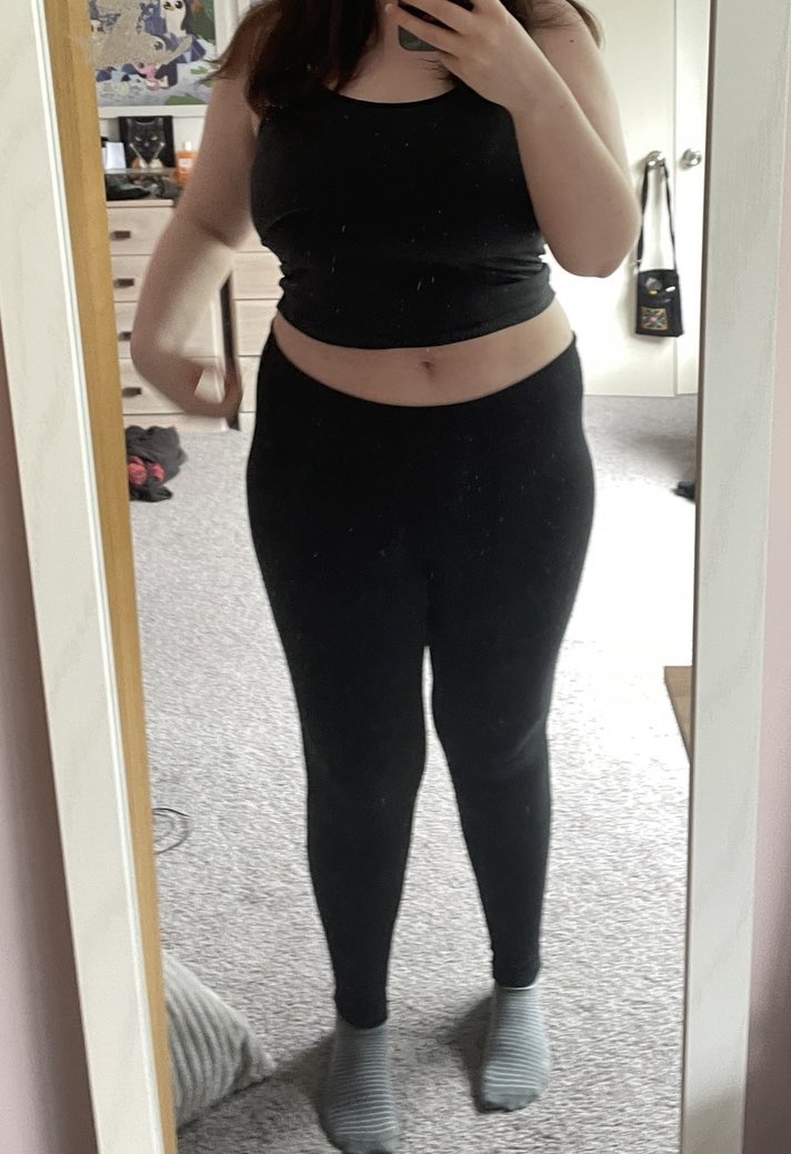 cemeteryfoxx's tweet image. im using my own bodychecks as motivation rn and its making me feel sick imreallyl scared of old photos of myself srsly