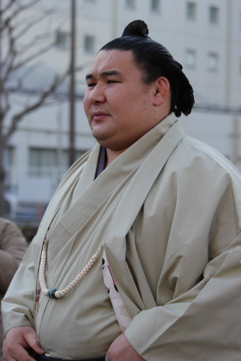 架空おかみさん tweet media