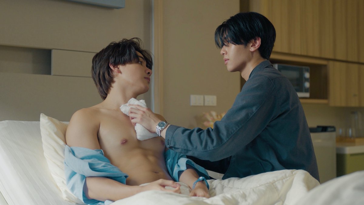 GMMTV's tweet image. คนที่รักการทำงานกับเธอขนาดนี้เป็น “ลูกน้อง" คุณนะ🤭 
#DareYouToDeathEP5 
@ChenRcj @dunknatachai