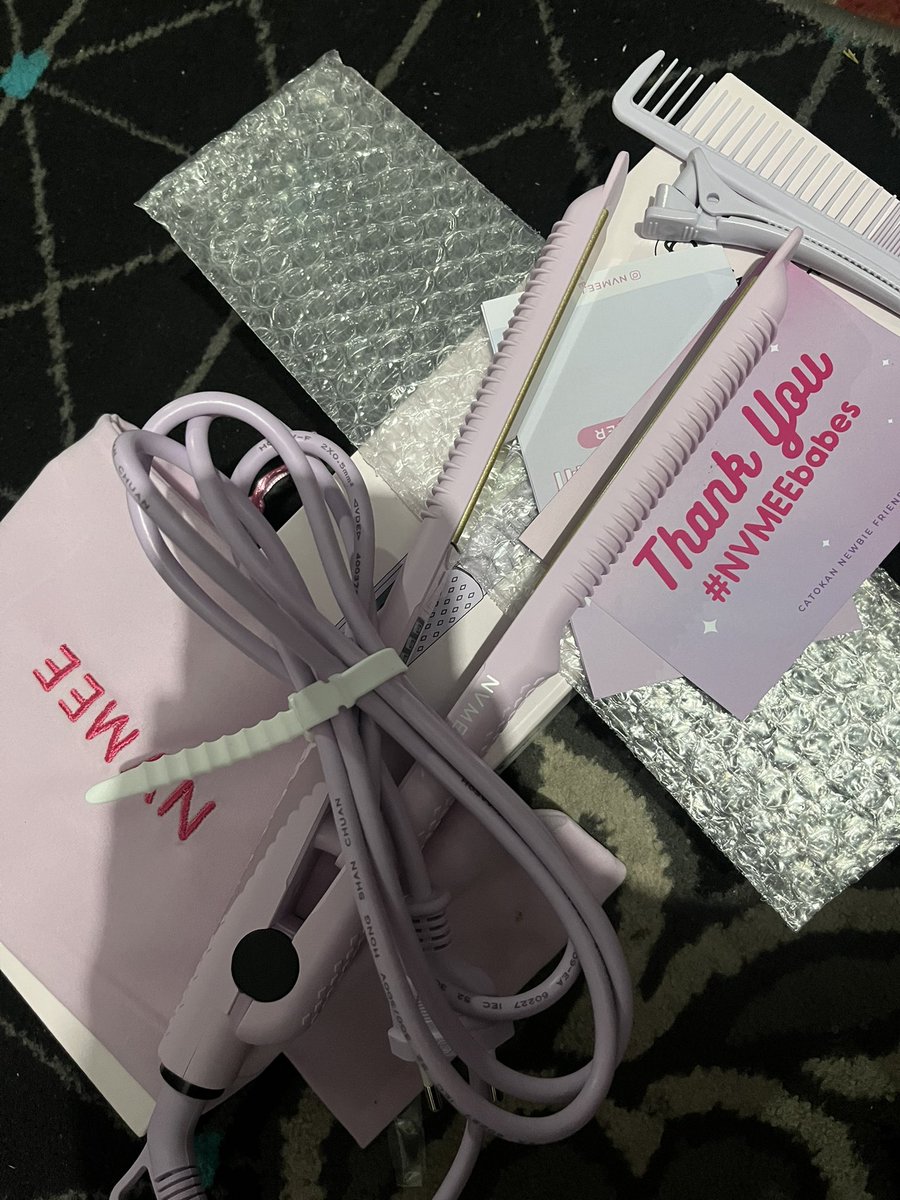 ⭑𝐇⭑ tweet media