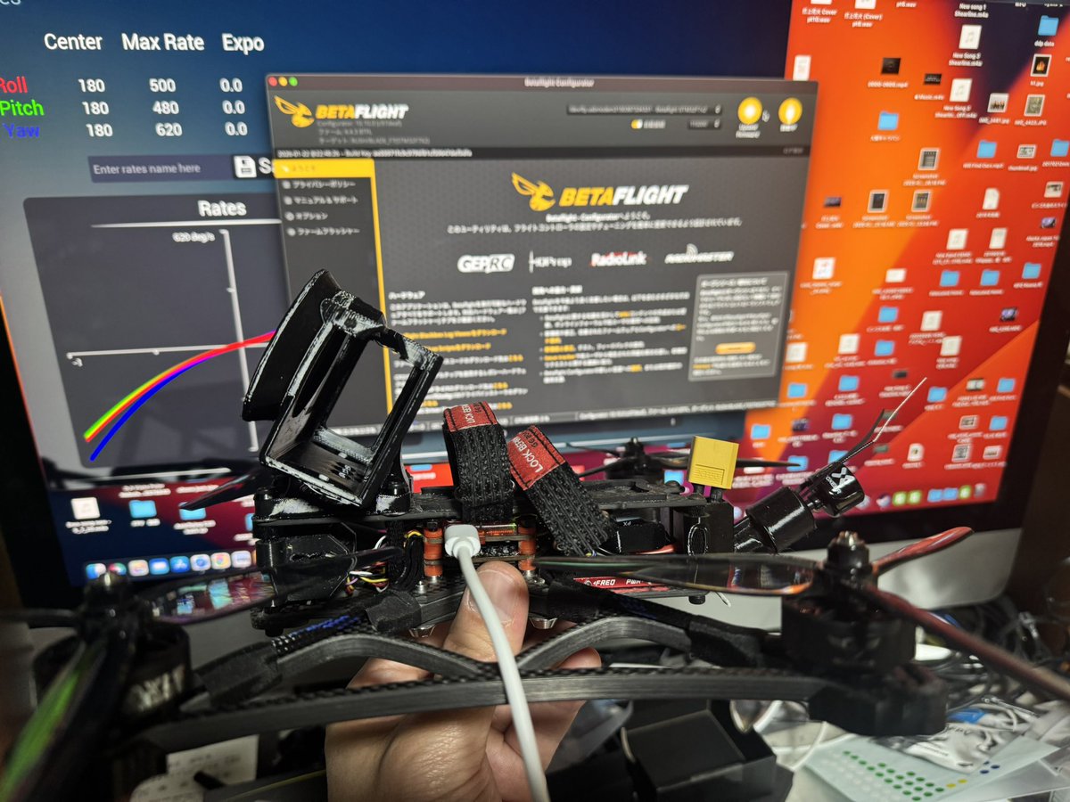 情報までに！
特定のFCがBetaflightに繋げても認識しないバグっぽいです。
WEB版で繋げたら認識しました！

繋がらない方は一度お試しください！
はよアップデータしてくれw

#FPVドローン