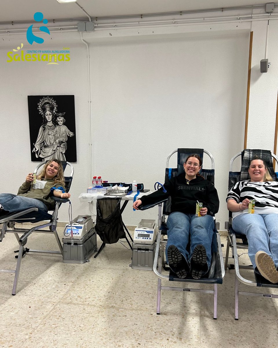🩸 Donación de sangre en el CFP María Auxiliadora

Gracias a todas las personas donantes y a <a href="/donasangrecyl/">Dona Sangre CyL</a> por vuestra labor.
Donar sangre es donar vida ❤️

#MásCargaMásVida #donasangre #donavida #donantesdesangre #Confía
<a href="/SalesianasEs/">Salesianas España</a>