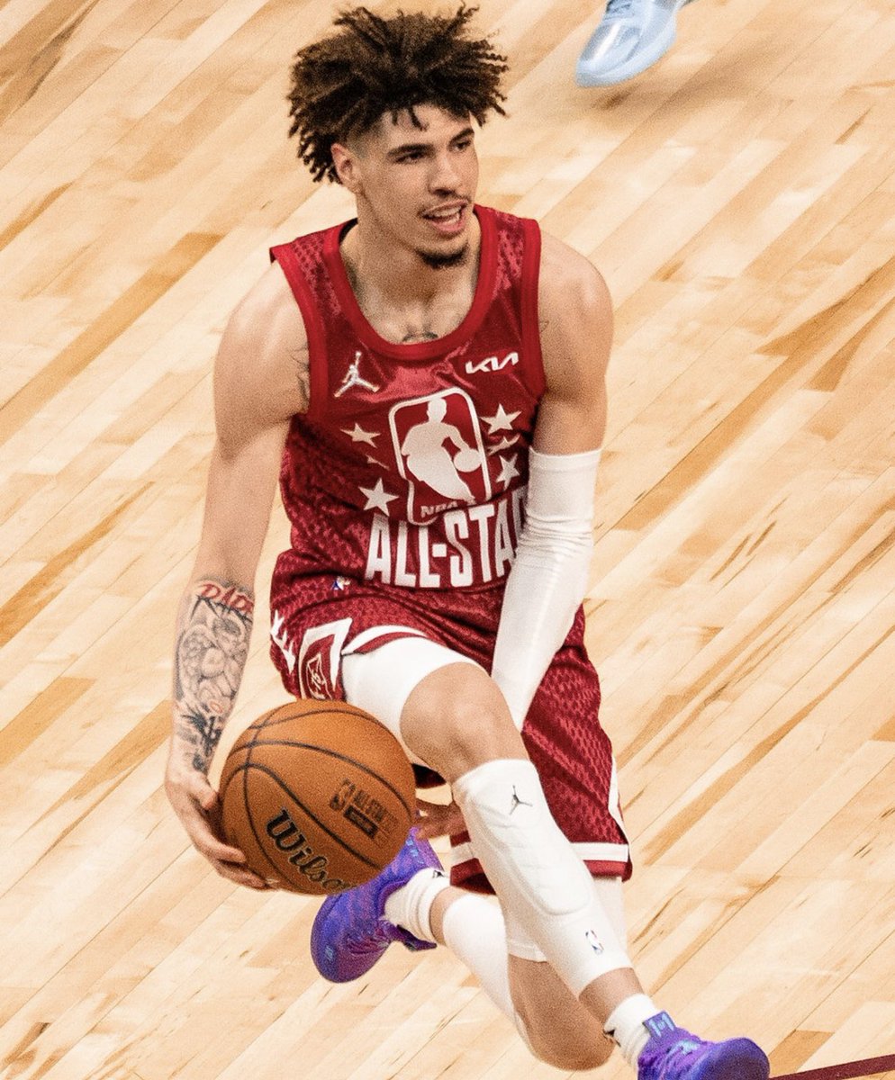 Thompsonn2k's tweet photo. ⭐️1/22 #NBA Prop #1⭐️
3-1 Yesterday ✅

🔒Lamelo Ball 16.5 Pts O🔒

5 ❤️s for the next prop

🚨60% OFF VIP FOR 48 HOURS🚨
https://t.co/CPqNZ4L0sw https://t.co/fTDJOPZiWW