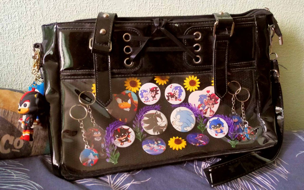 merelden1997's tweet photo. 💙 My Sonadow Itabag 🖤

#sth #sonic #sonicthehedgehog #shadow #shadowthehedgehog #sonadow #shadonic #itabag #itabackpack https://t.co/KAsqIvXDkV