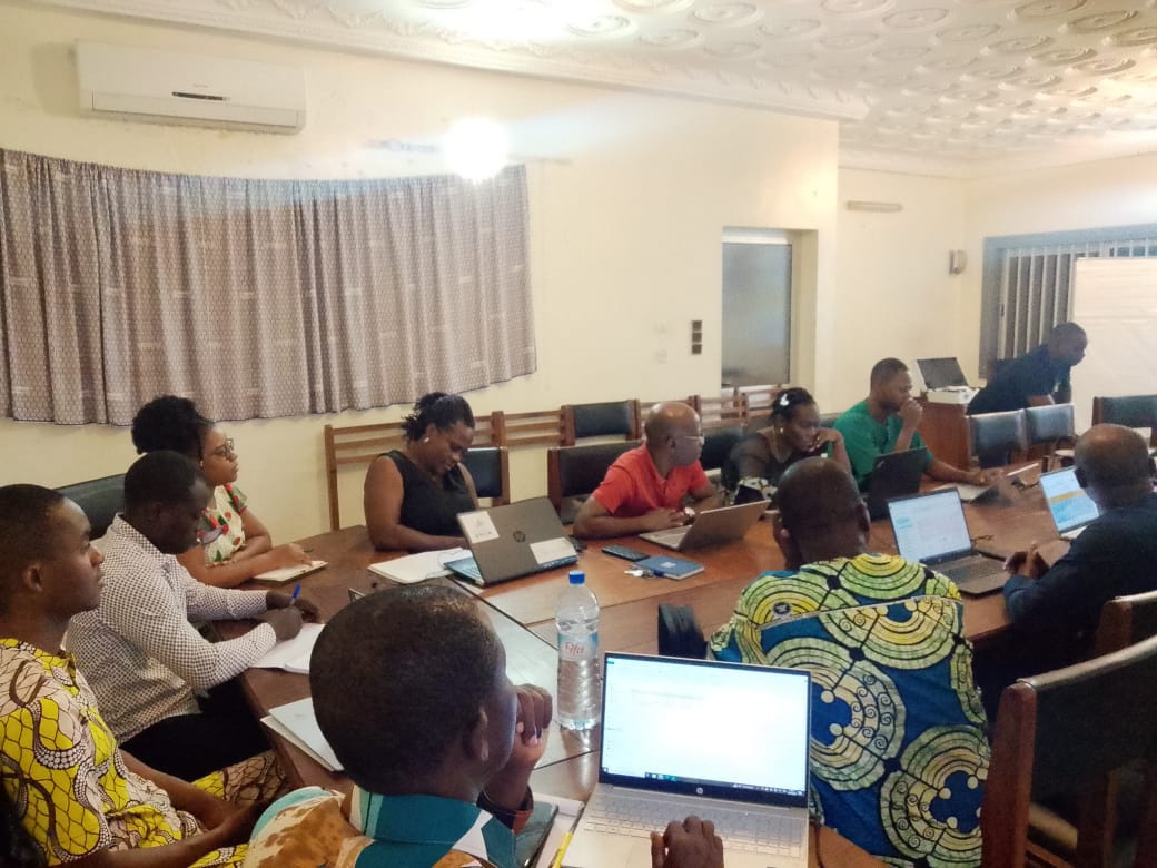 Maison de la Société Civile tweet media