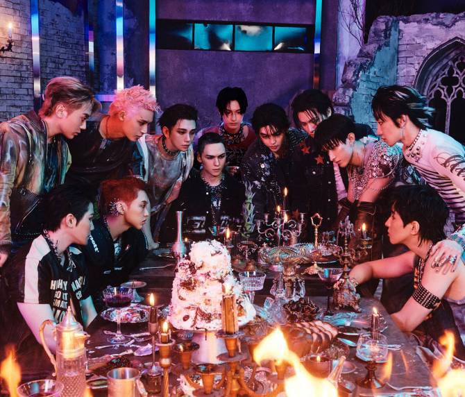 TheePopCore's tweet image. SEVENTEEN has become the first and only Korean artist to sell out Kai Tak Stadium (50,000 capacity) four times on a single tour, with their additional two show dates now completely sold out.