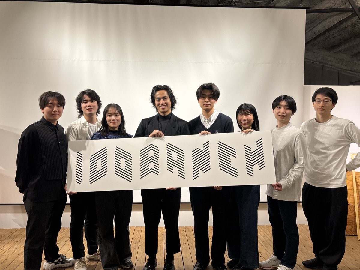 100BANCH's tweet photo. 1æã®å®éšå ±åäŒãéå¬ïŒïŒ
#GARAGEProgram ãçµããã¡ã³ããŒãæŽ»åææãå
±æããå®éšå ±åäŒãæ¬æ¥éå¬ïŒ
ããã²ãŒã¿ãŒã«ã¯ããã¯ãããžãŒã®åãæŽ»çšãã建ç¯ãšéœåžãã¶ã€ã³ã軞ã«ããäºæ¥ãå±éããŠããå è€å©åºãç»å£ãæ°ããªå»ºç¯ã®ããæ¹ãèãç¶ããŠãããããŸã§ã«ã€ããŠè©±ããŠãããŸããïŒ https://t.co/hIJEGfzQUh