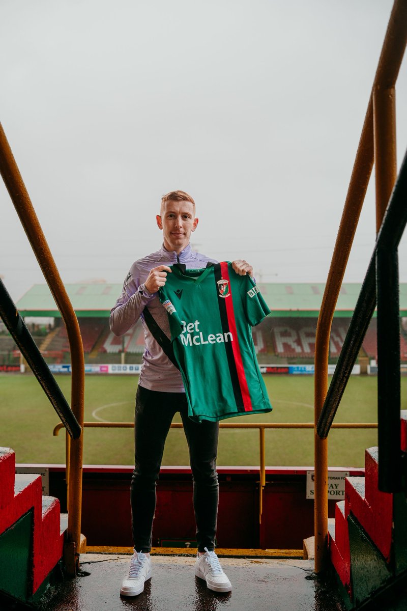 Glentoran FC tweet media