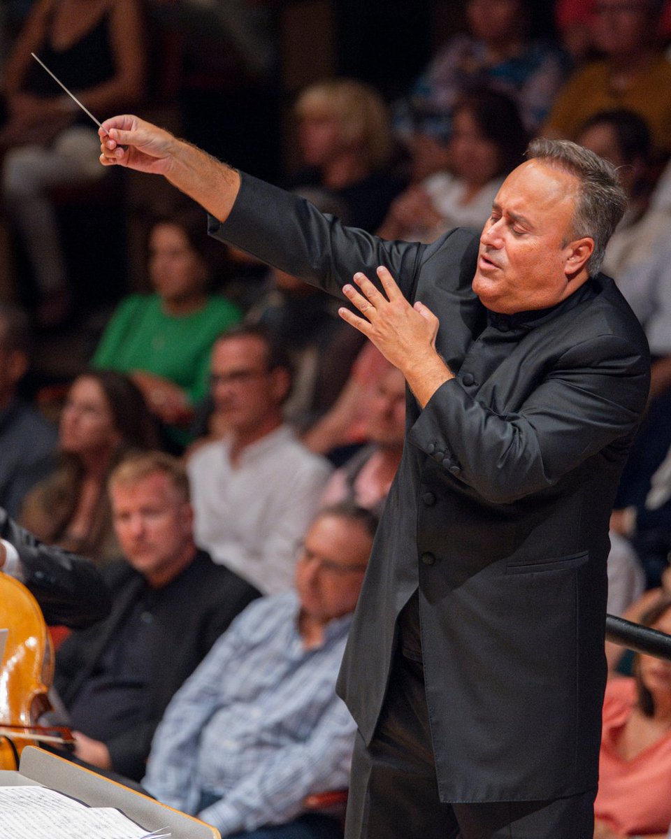 ofgrancanaria's tweet photo. 🎶 Falla y Ravel, dos genios que marcaron época, se encuentran en los conciertos de la OFGC en el 42º #FIMC.
🎼 El sombrero de tres picos con Estrella Morente + Rapsodia Española, Pavana y Bolero de Ravel.
🎟️:https://t.co/MBiyn9sd3F
#OFGC #42FIMC https://t.co/DpkDhELnGR