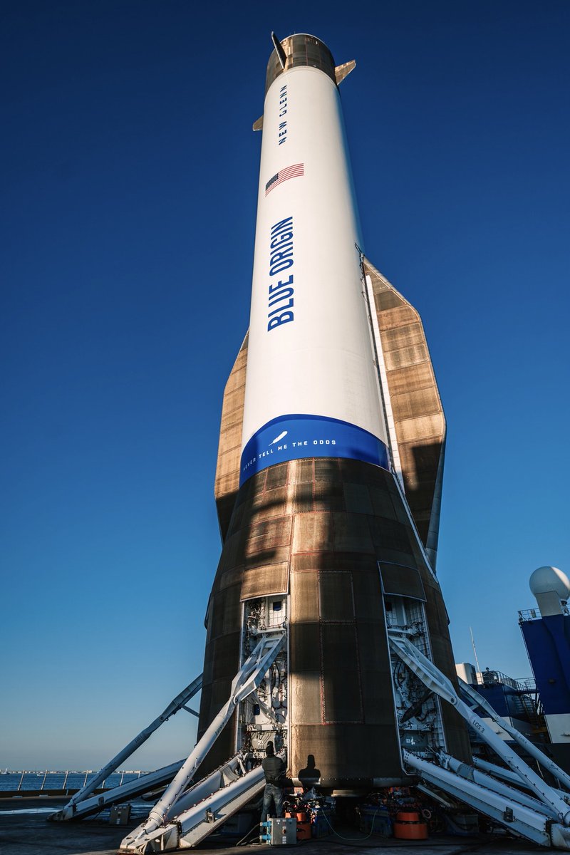 KYKYPY3A_B's tweet image. У New Glenn уже в следующем месяце (или чуть позже) будет третий полёт, и причём будут переиспользовать ту самую летавшую ступень, так что Never Tell Me The Odds возвращается. Быстро они.

Жаль без запуска к Луне, он съехал на 4 или 5 миссию.