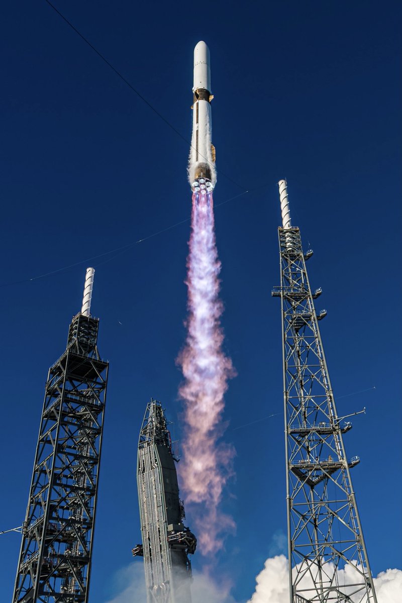 KYKYPY3A_B's tweet image. У New Glenn уже в следующем месяце (или чуть позже) будет третий полёт, и причём будут переиспользовать ту самую летавшую ступень, так что Never Tell Me The Odds возвращается. Быстро они.

Жаль без запуска к Луне, он съехал на 4 или 5 миссию.