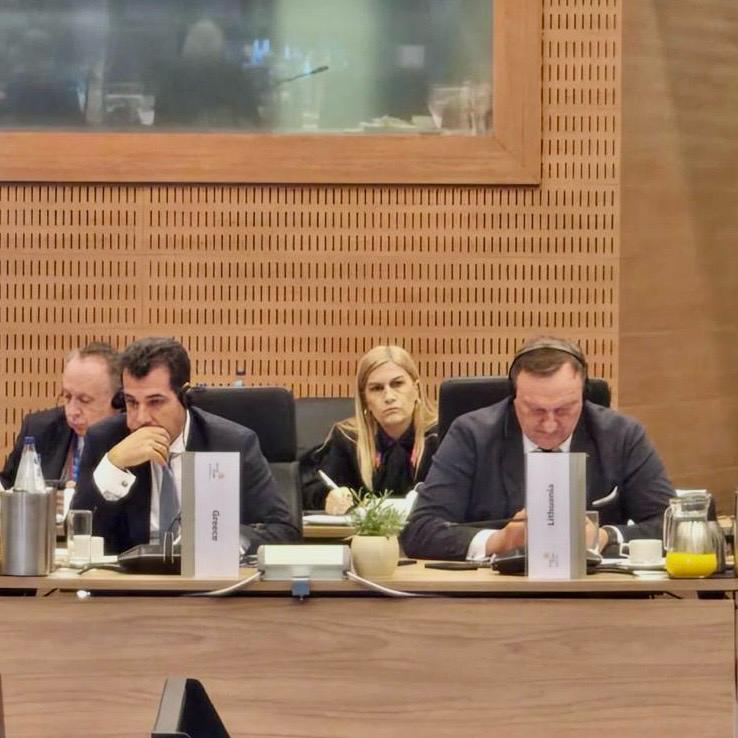 Υπουργείο Μετανάστευσης & Ασύλου tweet media