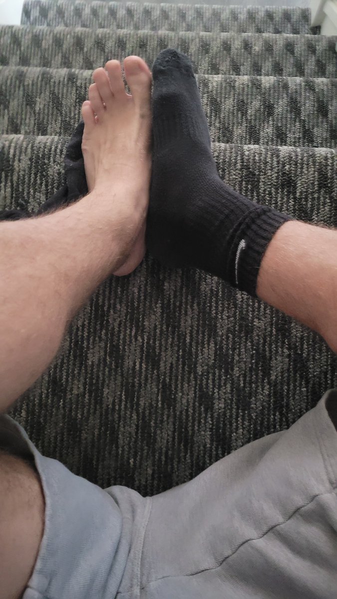 welshfeeet 🦶👣👅 (@welshfeeet12) on Twitter photo 